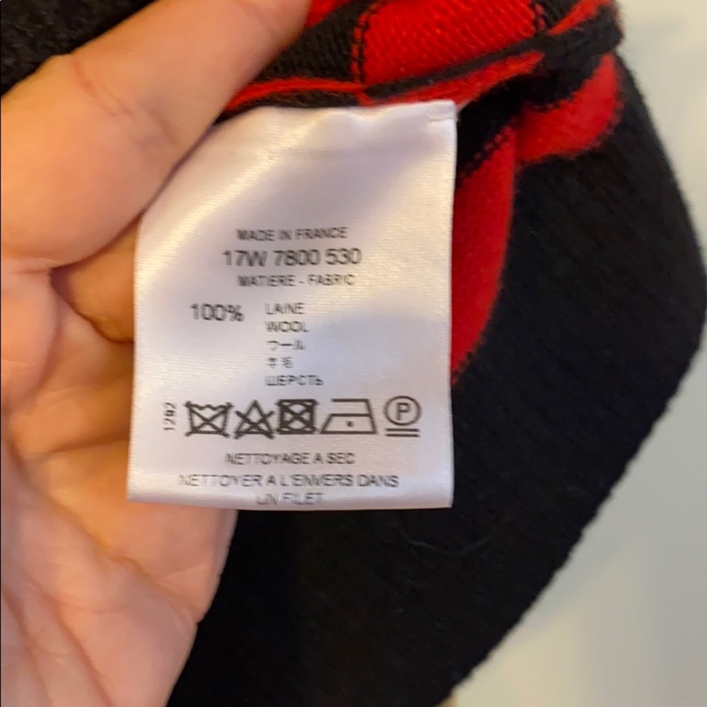Givenchy Sweater - Picture 4 of 5